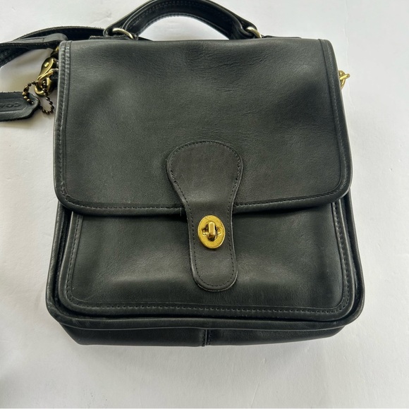 Coach Handbags - Coach Vintage black Willis top handle station crossbody bag, tag,  5130